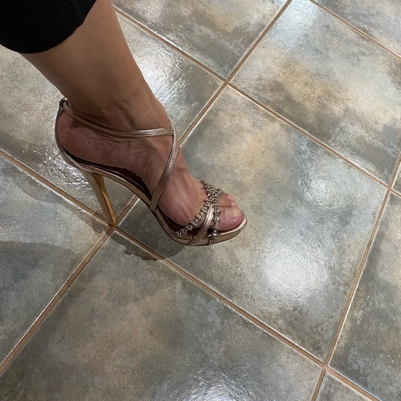 Heels - Picture 7 of 10